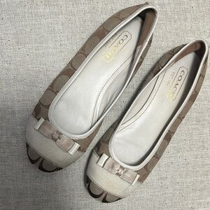 Coach Brown and Cream Loafers with Elegant Bow